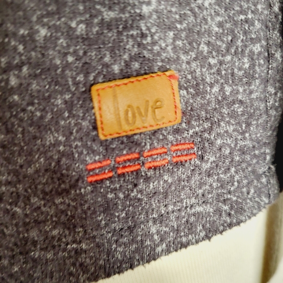 PEACE LOVE WORLD Longsleeve Hooded Shirt Small - Picture 8 of 10